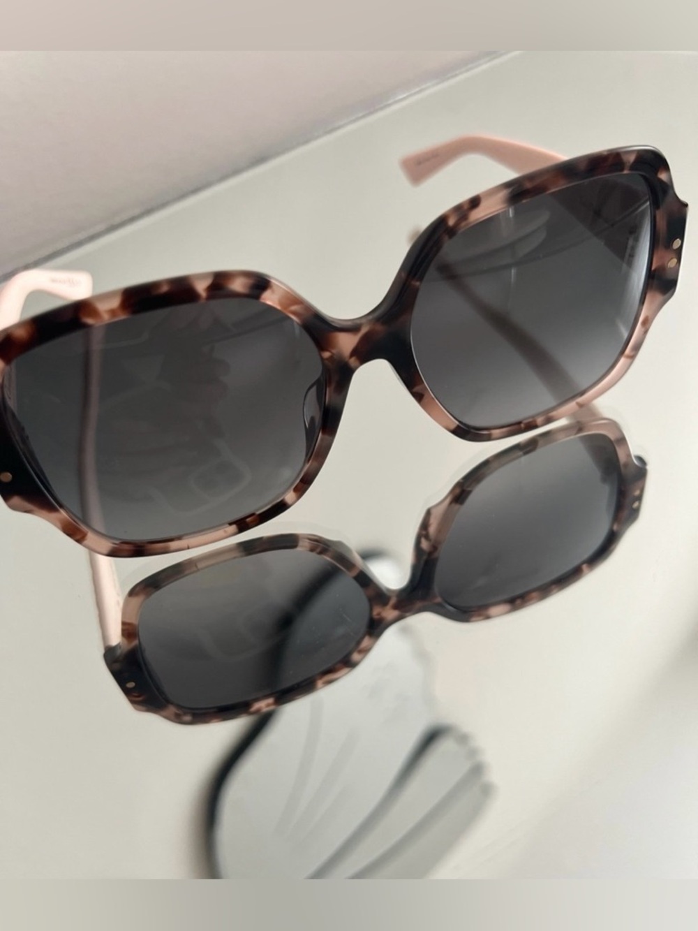 Lady Dior Studs Square Sunglasses In Havana/light Pink - Picture 4 of 9